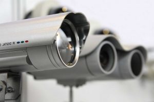Instaladores de sistemas de videovigilancia inflarojos